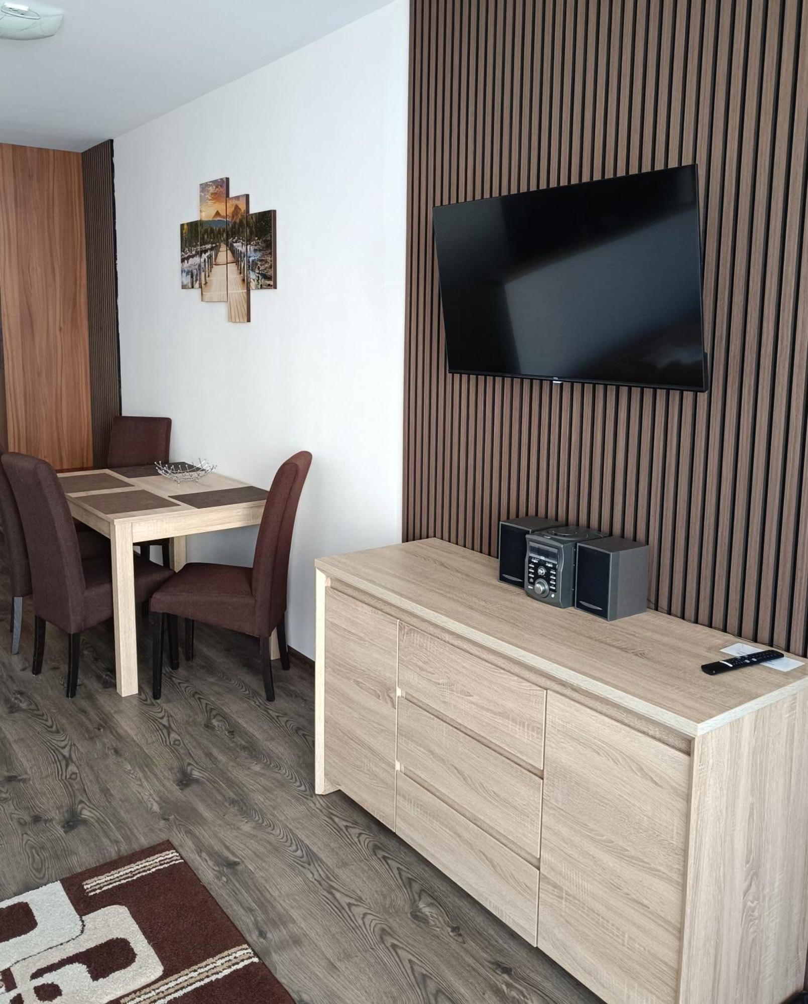 Apartman Lucka A202 วิสโซเค ดาตรี ภายนอก รูปภาพ